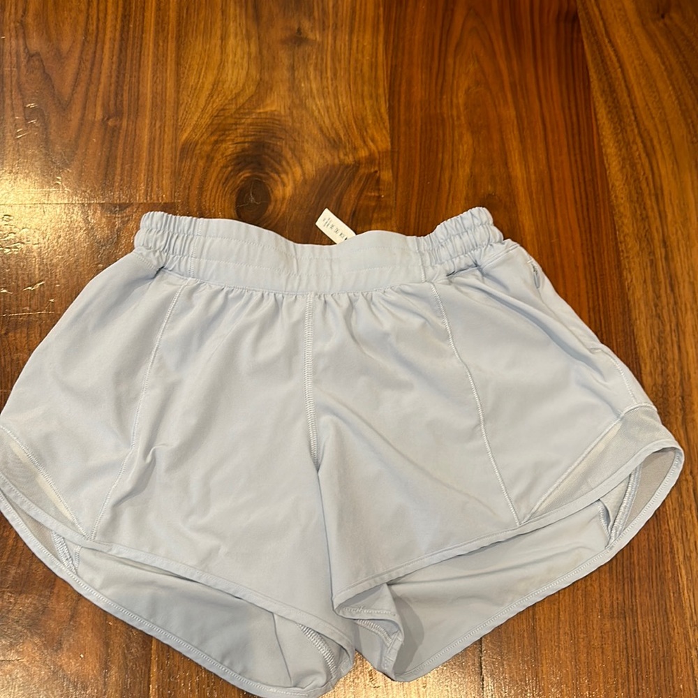 Lululemon Hotty Hot Short Lined Size 6 Tall Light Blue
